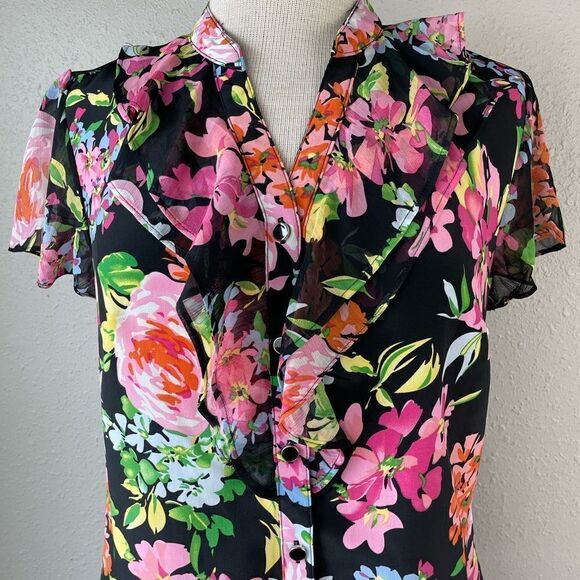 NWT Notations Snap Down Floral top Size S - Picture 2 of 8